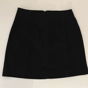 🖤 Black Mini Skirt 🖤